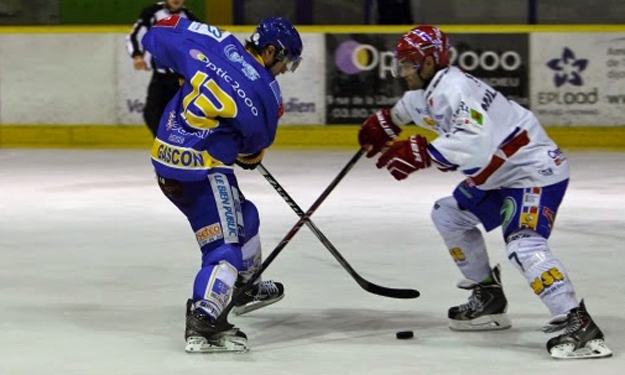 Après leur opposition en Ligue Magnus, Dijonnais et Lyonnais se retrouvent de nouveau en Coupe de France... Laurent Cornu