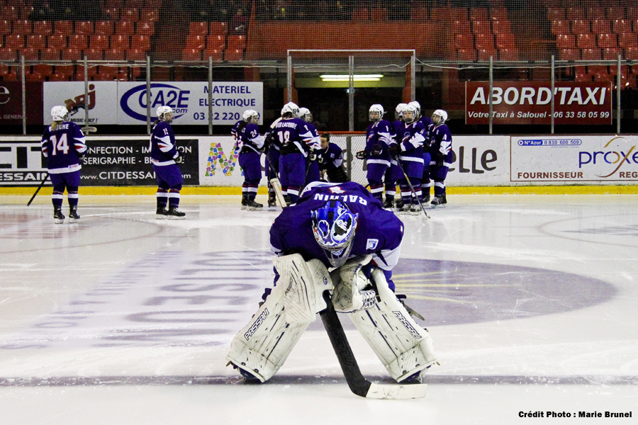 Album-4-Nations-Fem-1