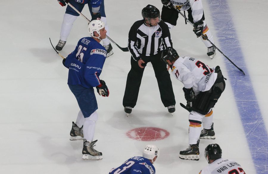 p1agkisarqke8qm2oio15o04tbb