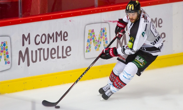Joël Champagne a terminé Top Scorer amiénois pour la deuxième saison d'affilée Marie Brunel