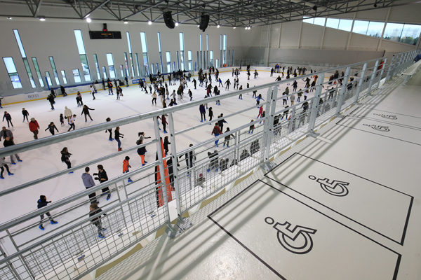 Le complexe de l'Aren'Ice comprend deux patinoires