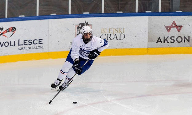 IIHF