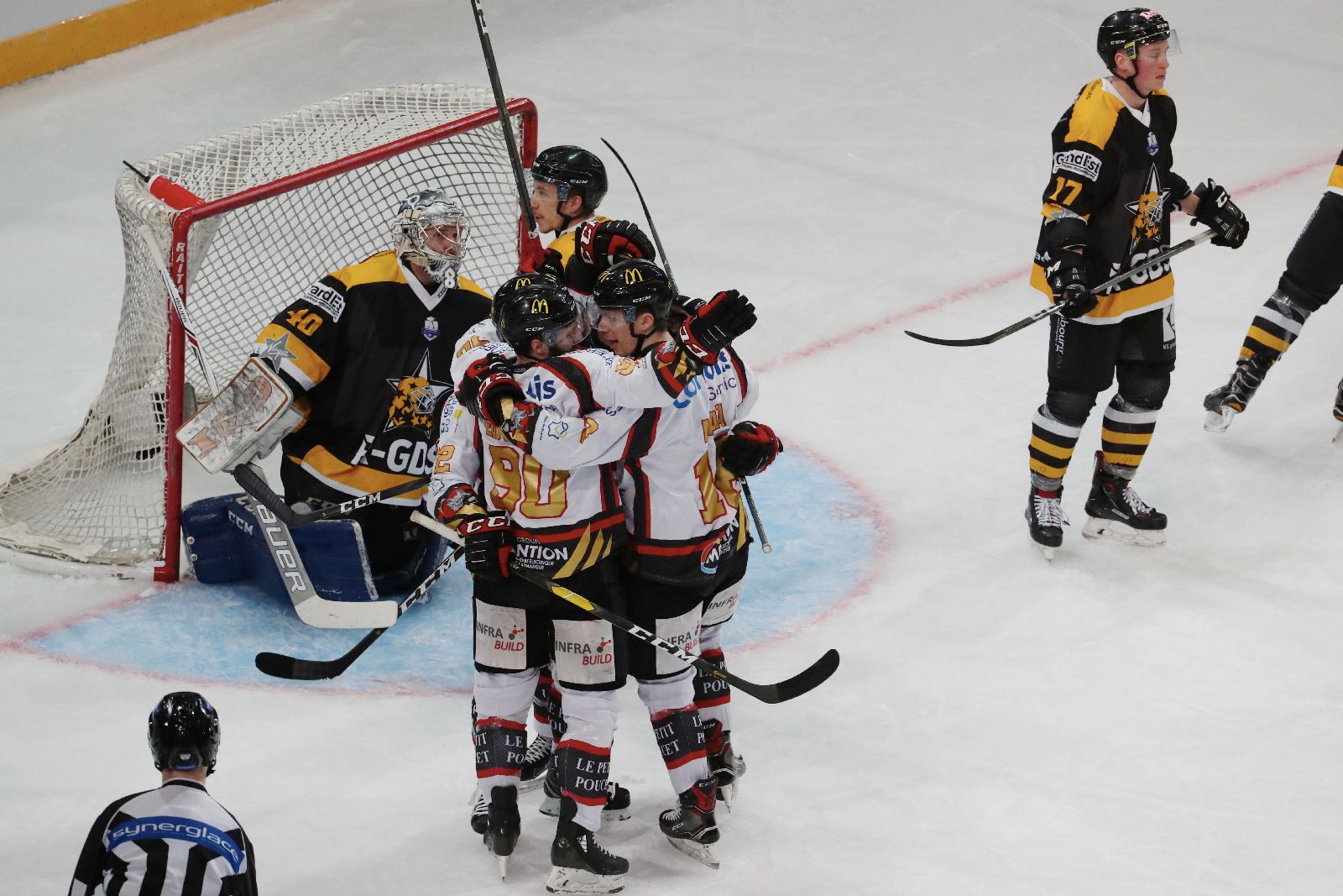 p1d3s08i28125j1kdo1v6a1rl3j377