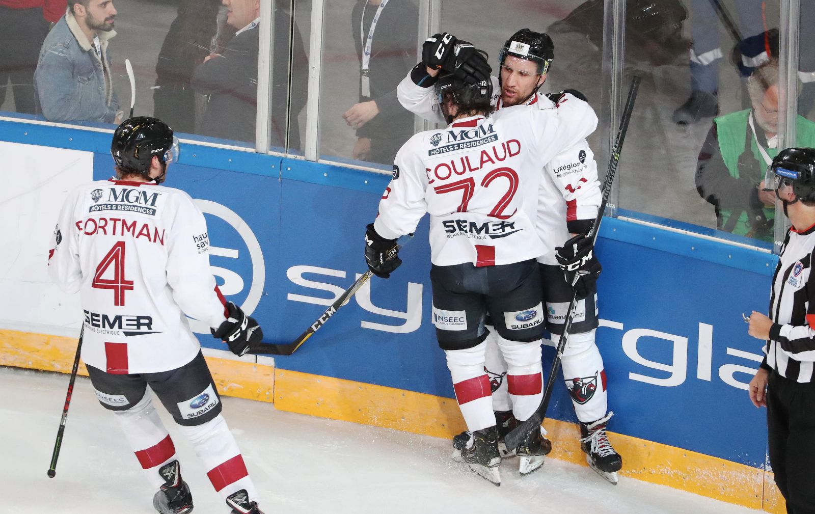 p1d3s08i2albfhqb1m0j6cafgfj