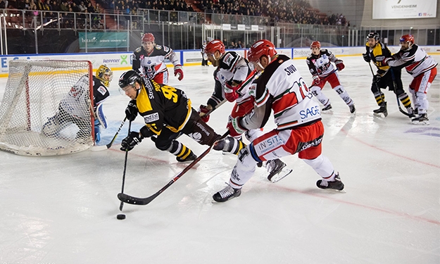 Crédit : Simonin 18/19 - Photos de Hockey : Etoile Noire de Strasbourg