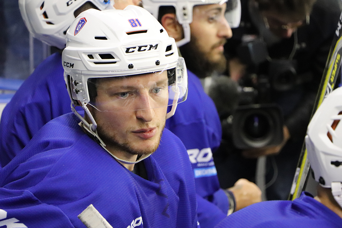 p1d9s3dhsl15hluvt1gne1qjf122k4