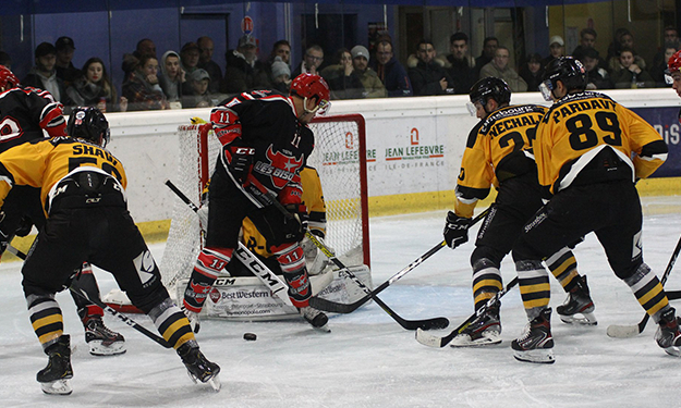 Crédit : Denis Broyer