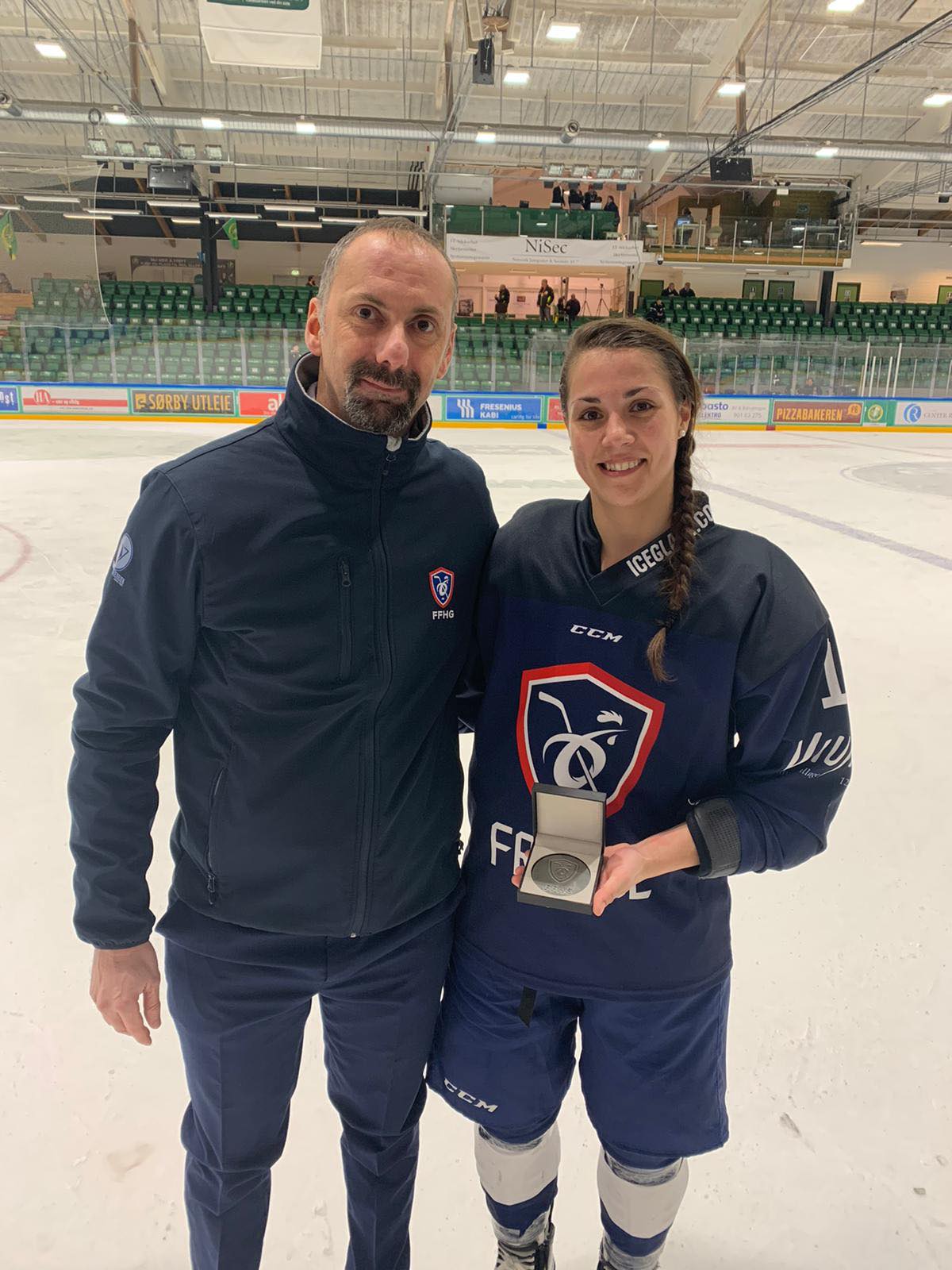 p1e0nl2luh1si99d2f6iku41ip24