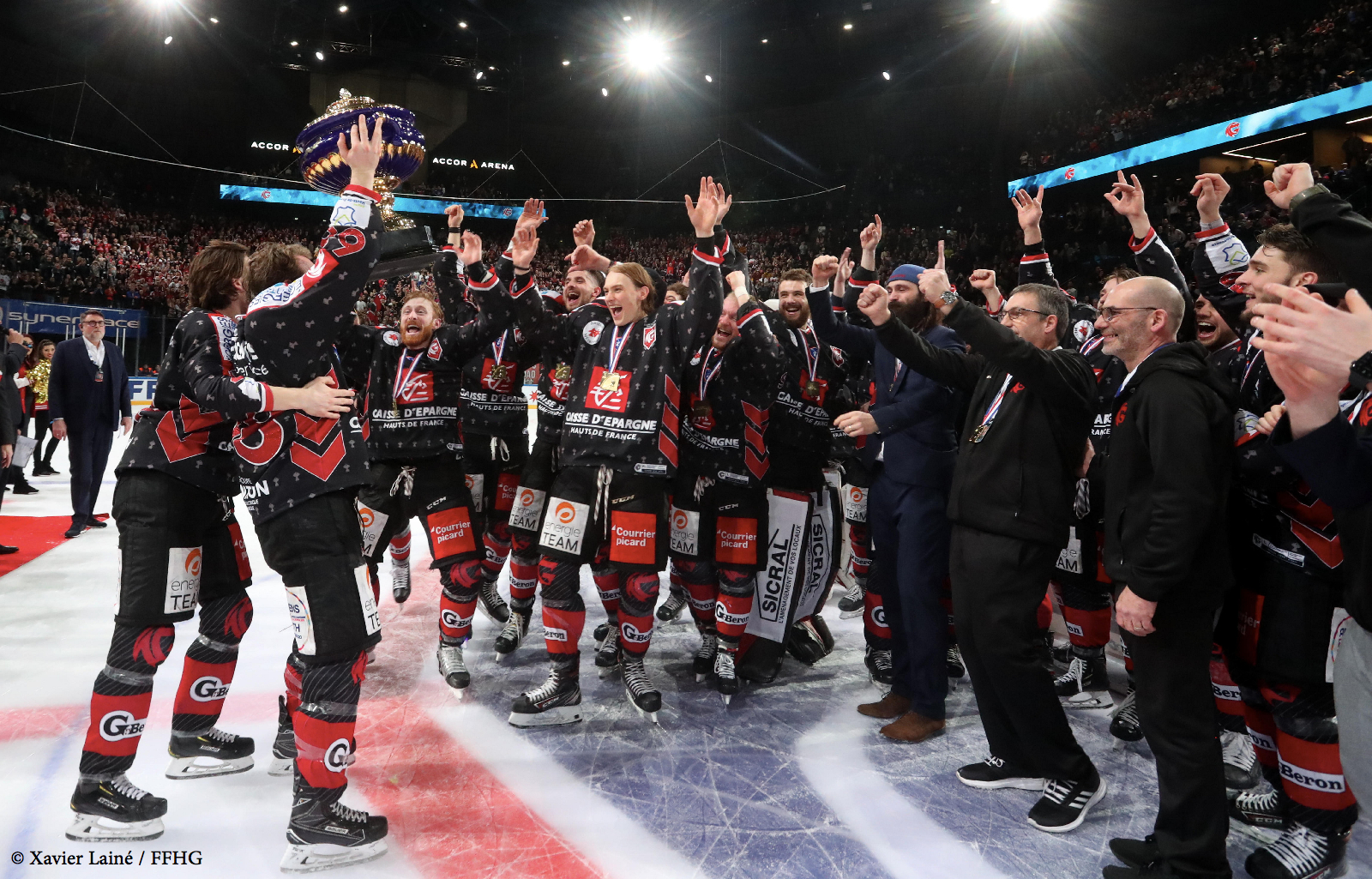 p1e17lbq2f8418fj11km1p0a1iqpk