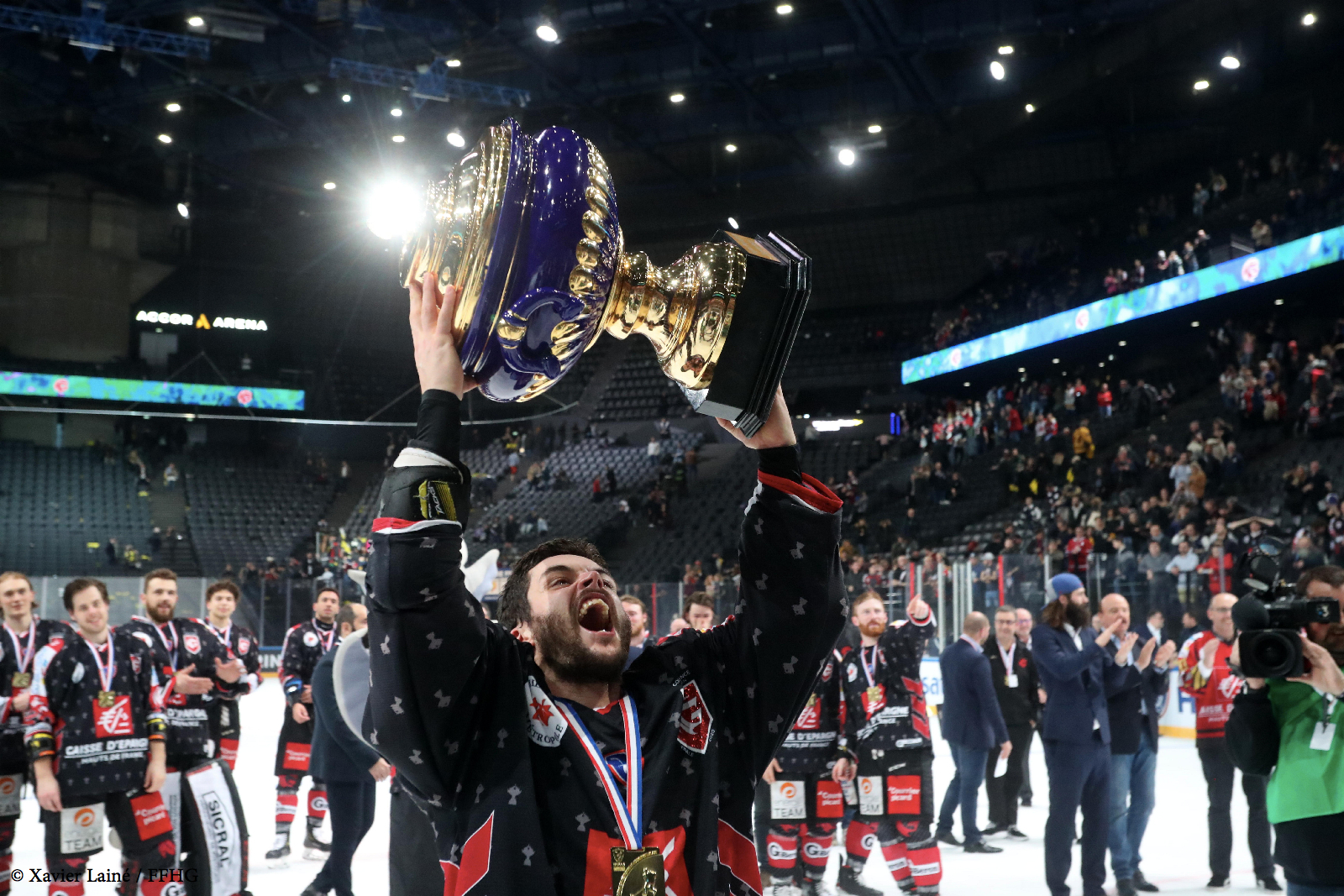 p1e17lbq2grq11l96j8713ok1runo