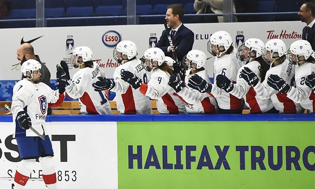 Les Bleues joueront leur montée en Élite à Angers du 18 au 24 avril prochain Matt Zambonin / HHOF-IIHF Images